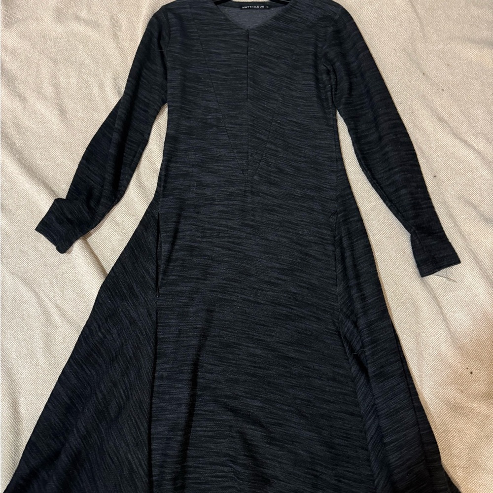 Chic Black Long Sleeve Dress